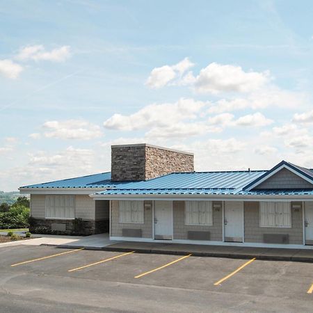 Americas Best Value Inn-Saint Clairsville/Wheeling St. Clairsville Buitenkant foto