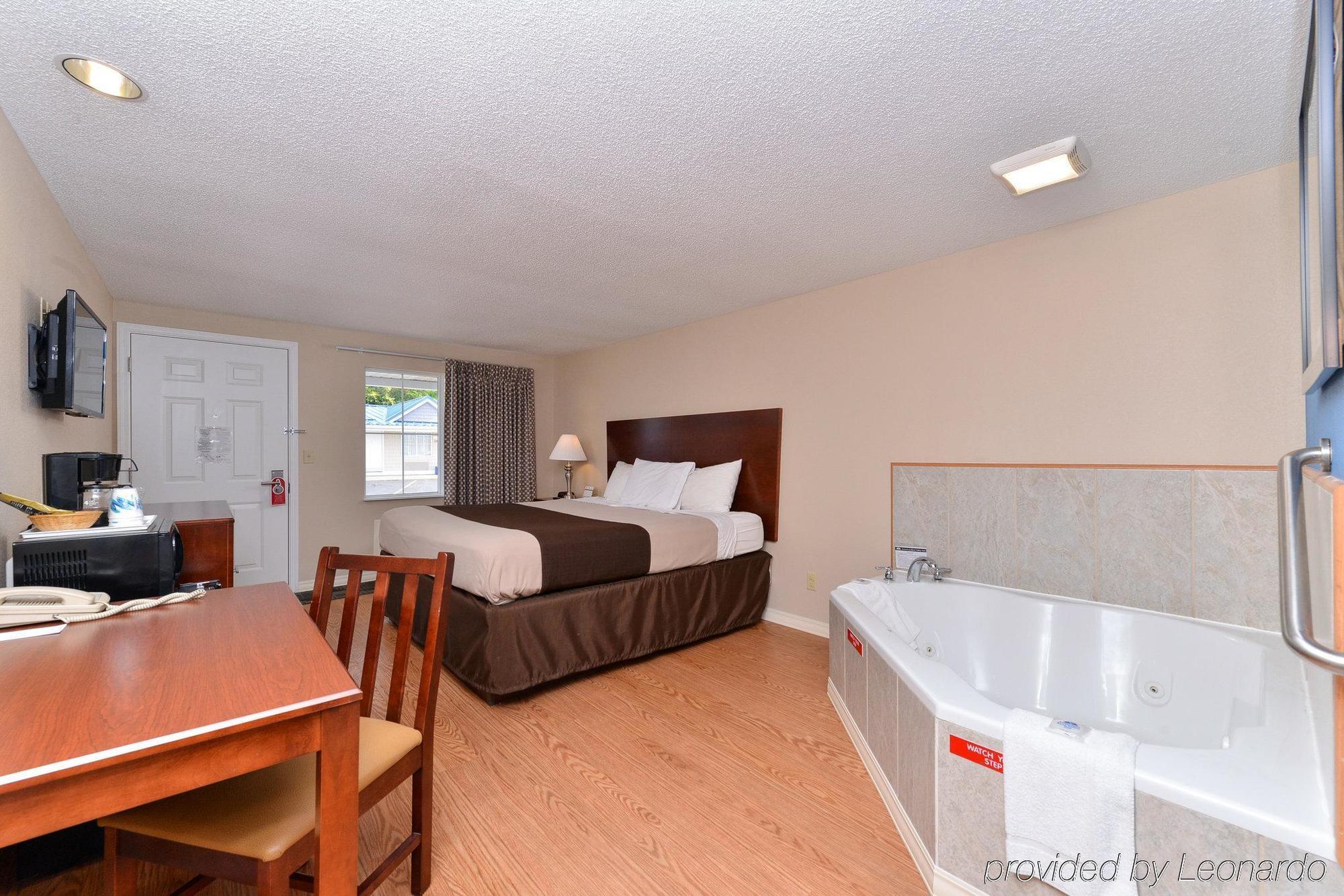 Americas Best Value Inn-Saint Clairsville/Wheeling St. Clairsville Buitenkant foto