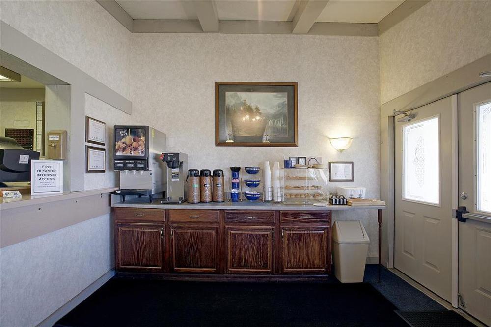 Americas Best Value Inn-Saint Clairsville/Wheeling St. Clairsville Restaurant foto